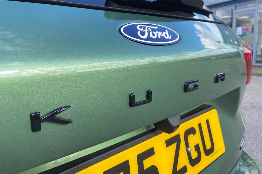 Ford KUGA Photo autoimg-9f79942201d471ec6eac5378dd64f57bf224f039.jpg