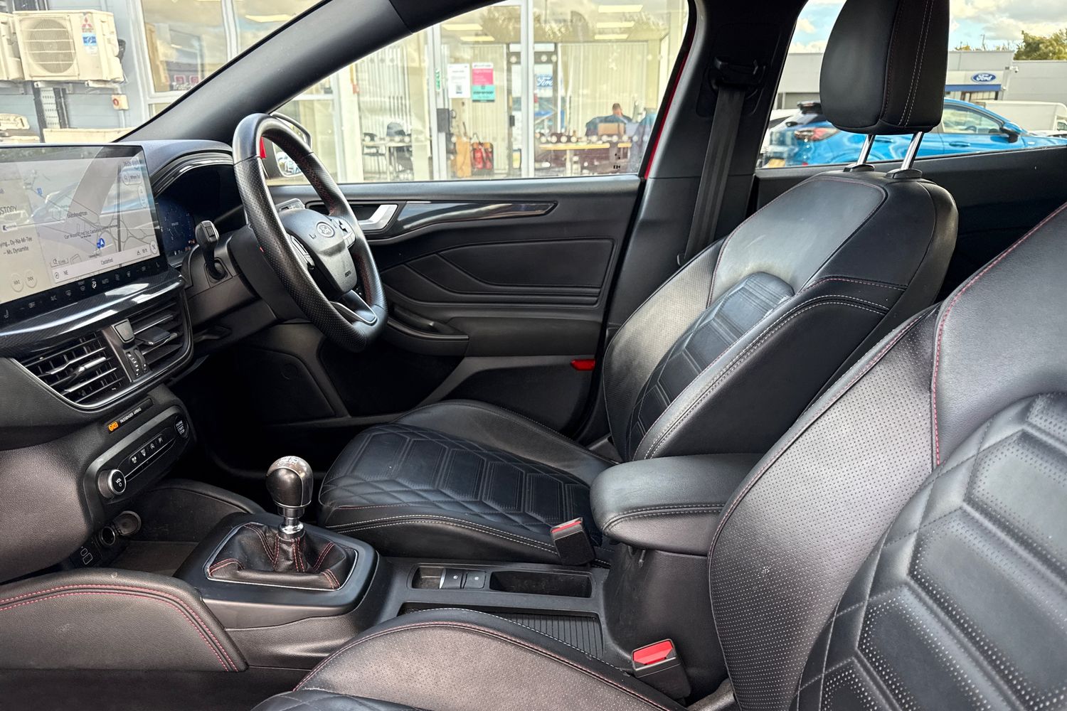 Ford FOCUS Photo 18