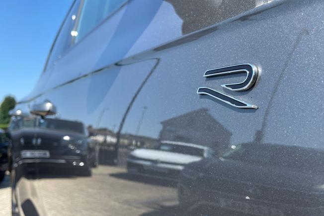 VOLKSWAGEN Touareg Photo 23