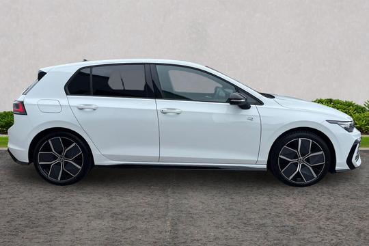 Volkswagen Golf Photo autoimg-9f821975674143c4cde7db57a602891f0becfdd0.jpg