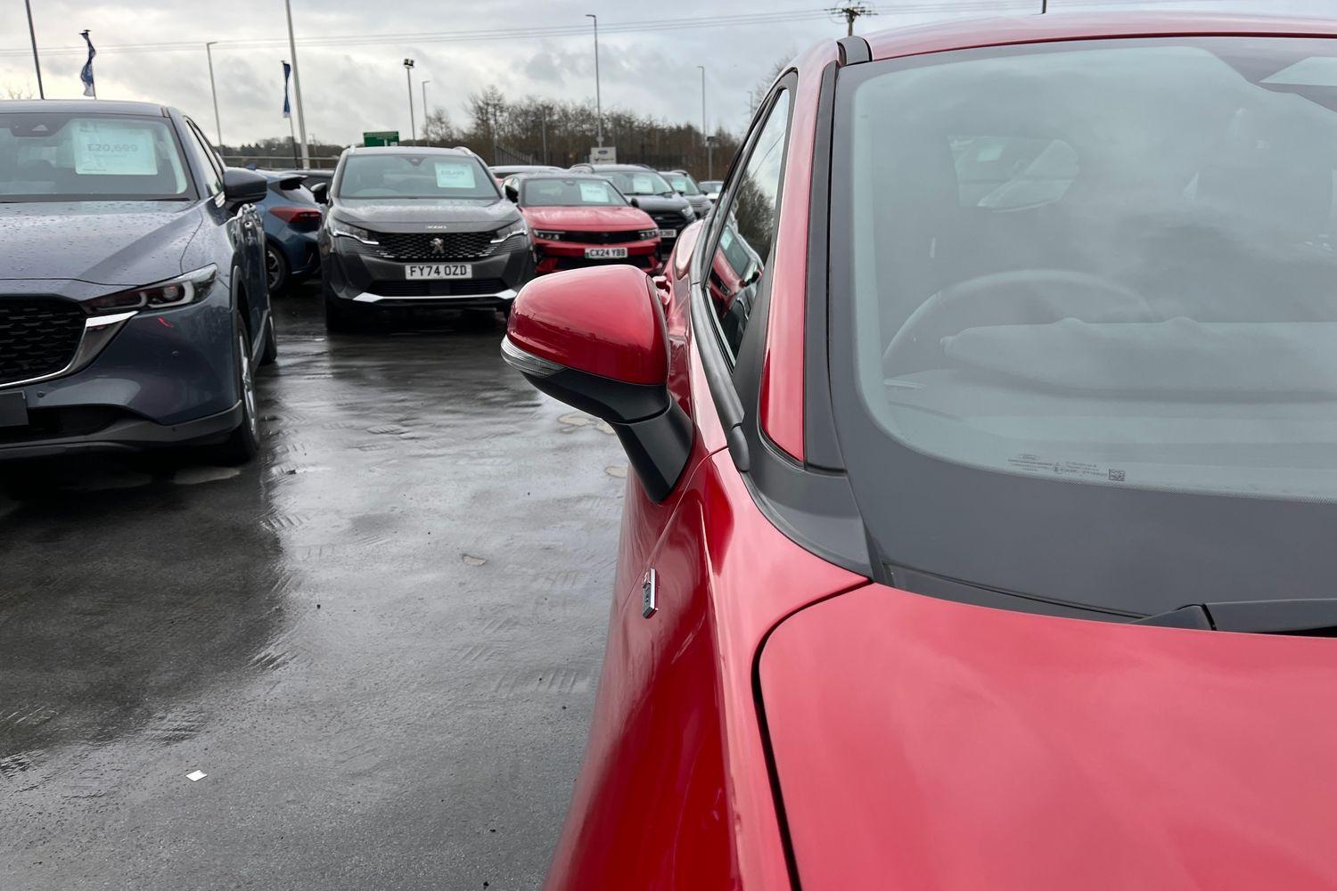 Ford PUMA Photo 24