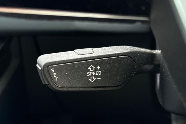 AUDI E-Tron Gt Photo 38