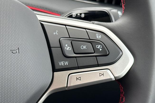 VOLKSWAGEN Id.7 Photo 17