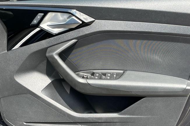 AUDI A1 Photo 40