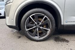 NISSAN Qashqai Photo 5