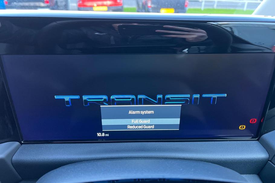 Used FORD TRANSIT CUSTOM WM25UXF 19