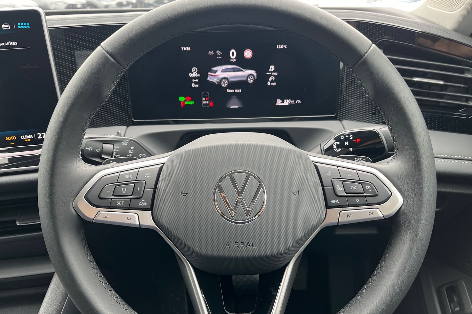 Volkswagen Tiguan Photo 11