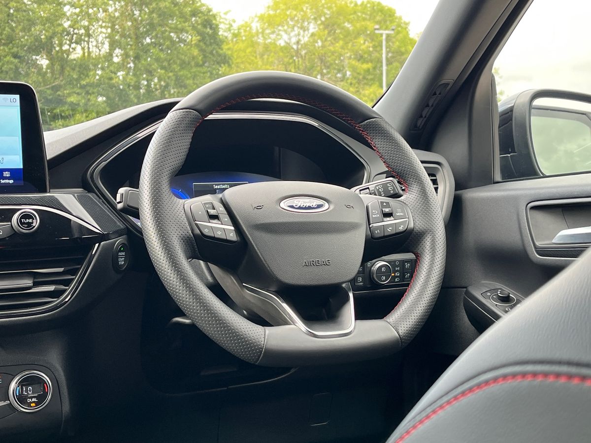 Ford Kuga Photo 14