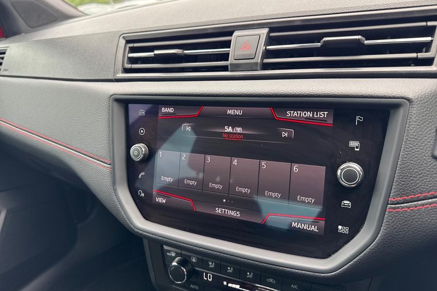 SEAT ARONA Photo autoimg-9f94c67e630d3ba714a55f76492d306a285f37d5.jpg