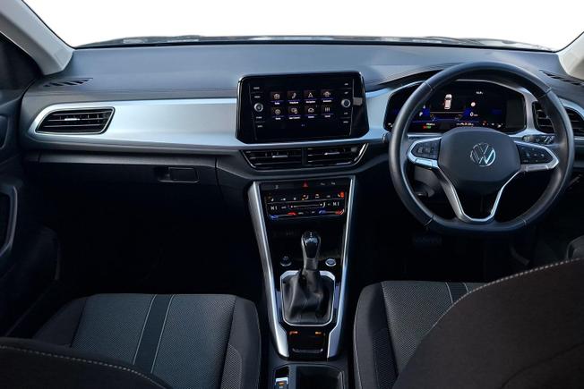 Volkswagen T-Roc Photo 10