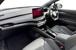 ŠKODA Enyaq Photo 2