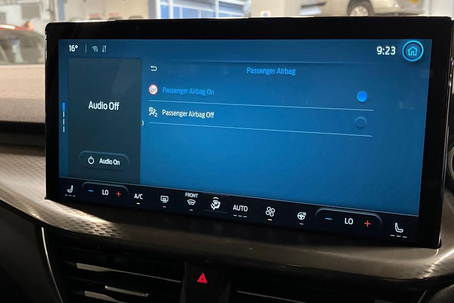 Ford Kuga Photo autoimg-9f99a292256bcd7f7ffb9668245c2b7dce65d547.jpg