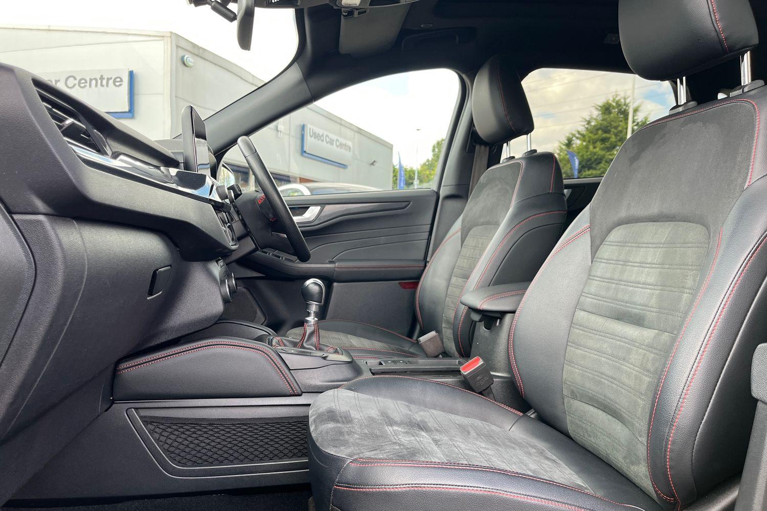 Ford Kuga Photo 18