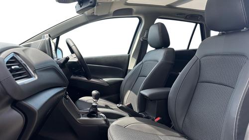 Suzuki S-Cross Photo autoimg-9fa50e16a022fd1fd9abb92082d9c5fed4e8bb47.jpg