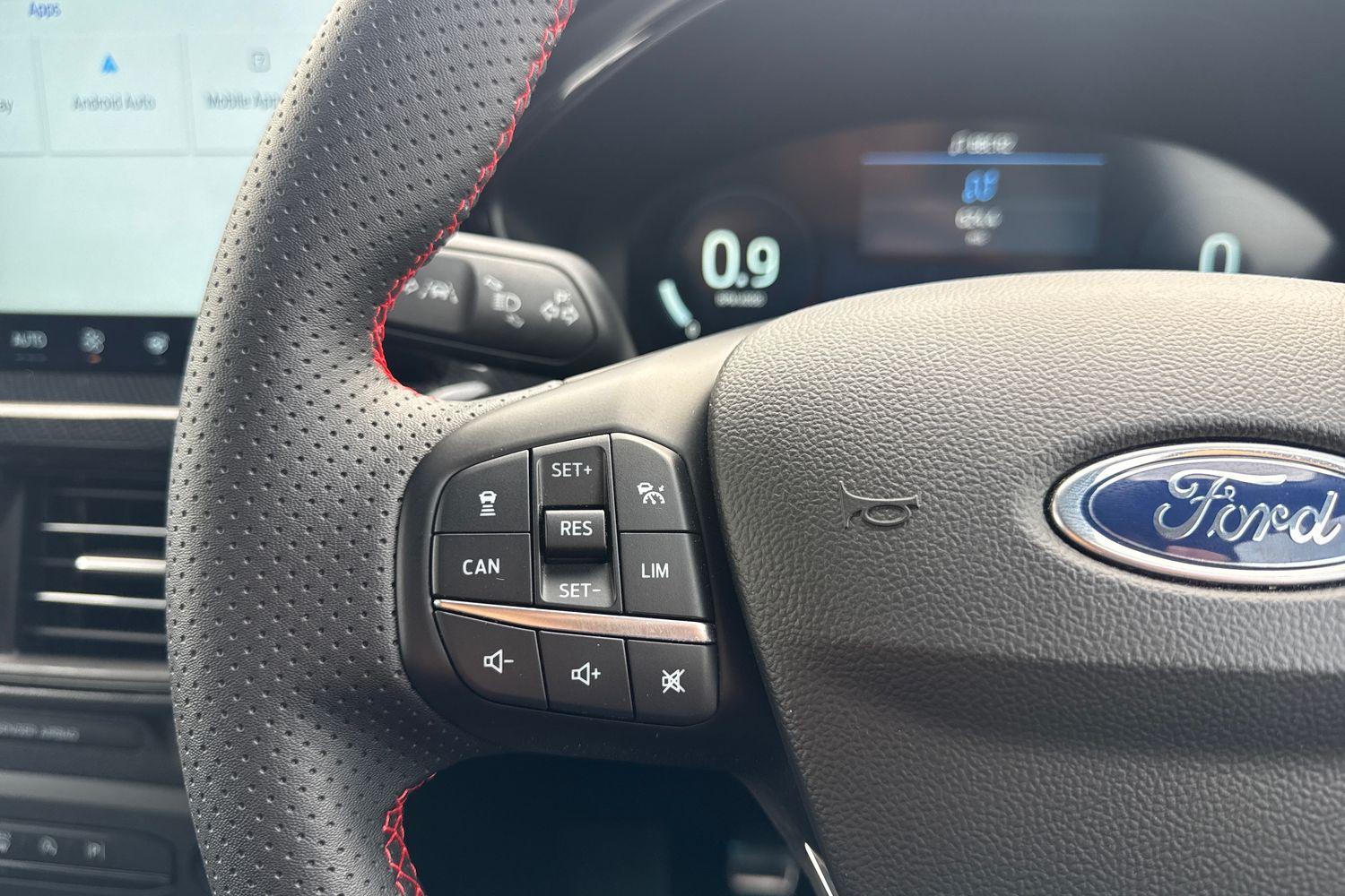 Ford FOCUS Photo 30