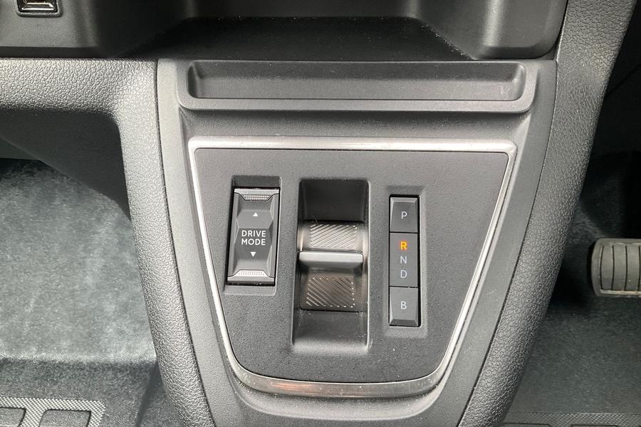 Vauxhall VIVARO LIFE Photo autoimg-9fa9a7255efe00b8af9950257352648a0ed11d81.jpg