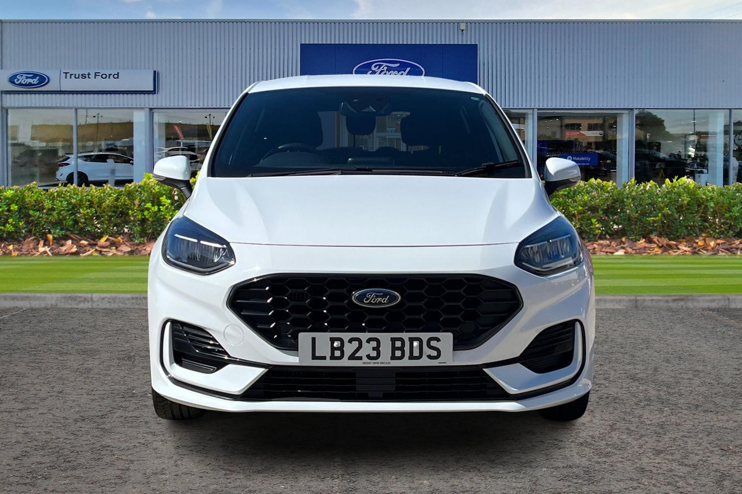 Ford Fiesta Photo 5