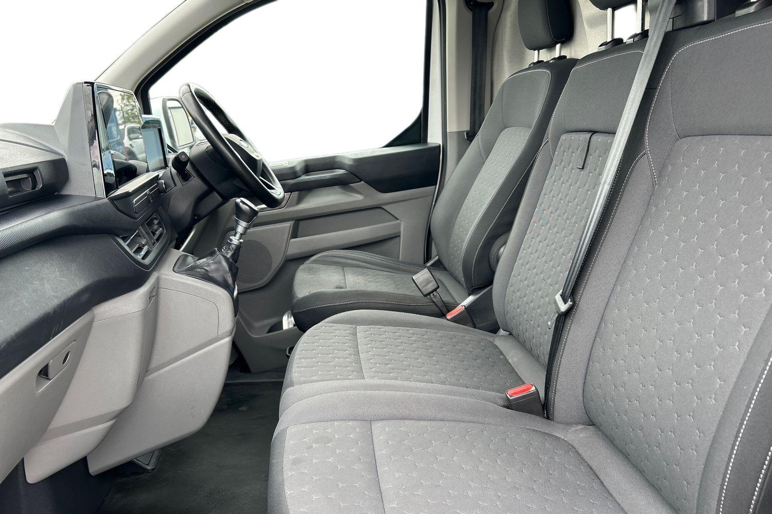 Ford TRANSIT CUSTOM Photo 10