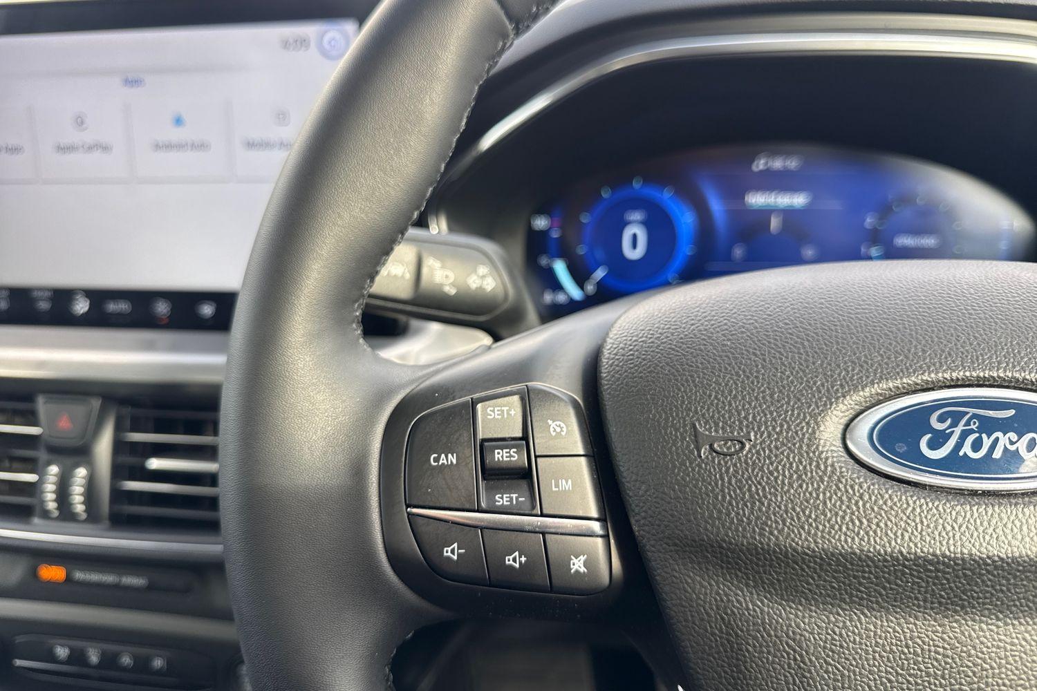 Ford FOCUS Photo 35