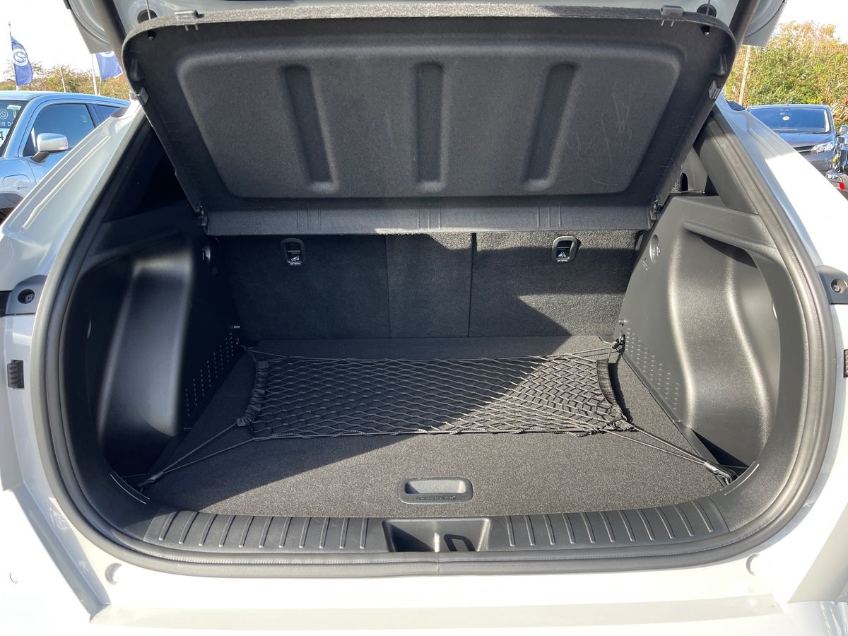 Hyundai KONA Photo 22