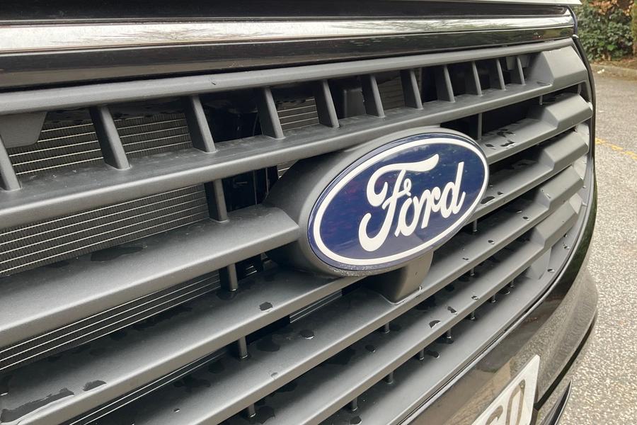 Ford TRANSIT CUSTOM Photo autoimg-9faf6ccd157e40147ad75a7ede494b493bbba085.jpg