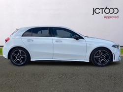 MERCEDES-BENZ A Class Photo 4