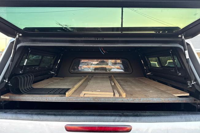 TOYOTA Hilux Photo 49