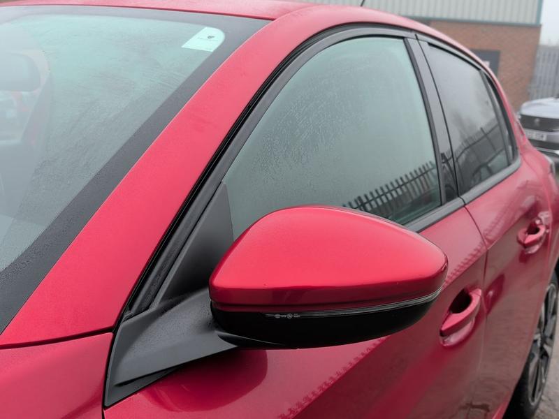 Used Peugeot 208 NV70KYT 26