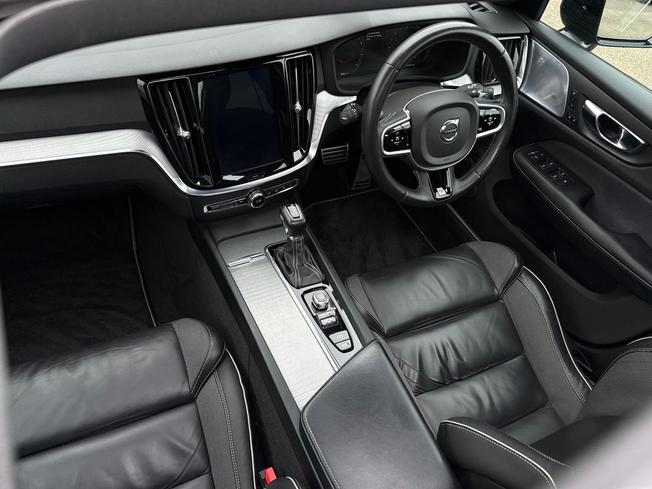 Volvo V60 Photo 34