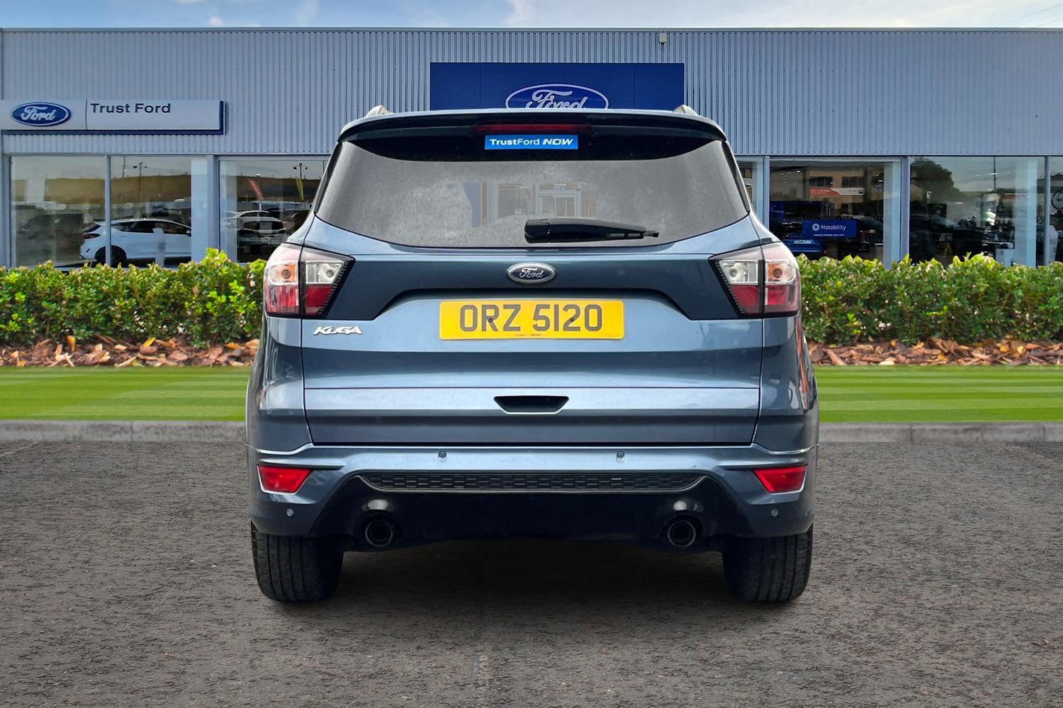 Ford KUGA Photo 6