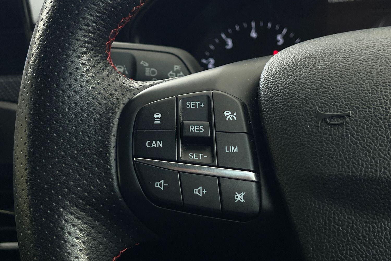 Ford Focus Photo 36