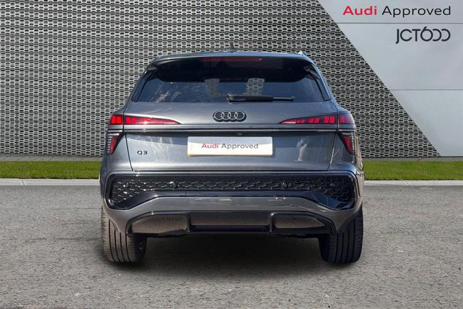 AUDI Q3 Photo 7