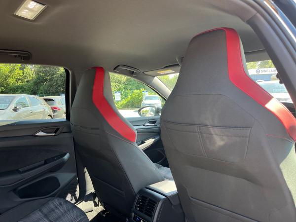 Volkswagen Golf Photo autoimg-9fc439475ad88ba6ff1d6a6b3bb791000c993db2.jpg