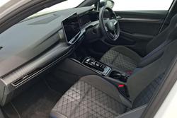 Volkswagen Golf Photo 2