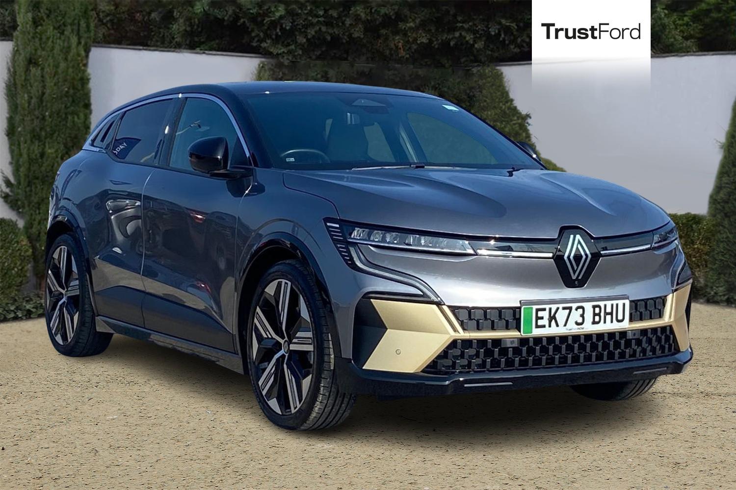 Renault MEGANE E-TECH Photo 0