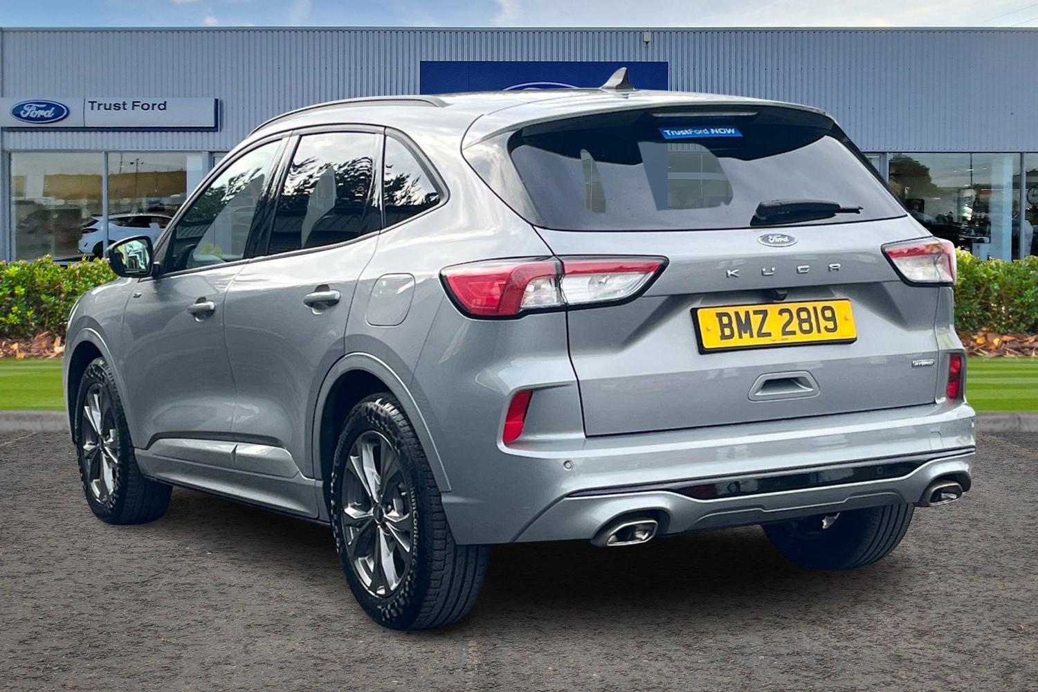 Ford KUGA Photo 1