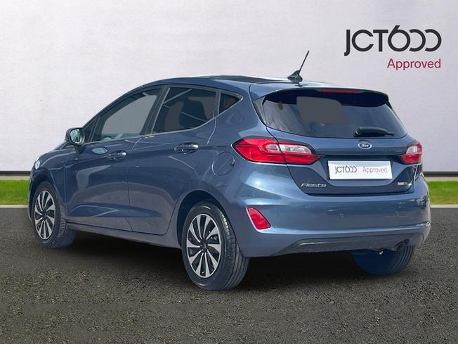 FORD Fiesta Photo 3