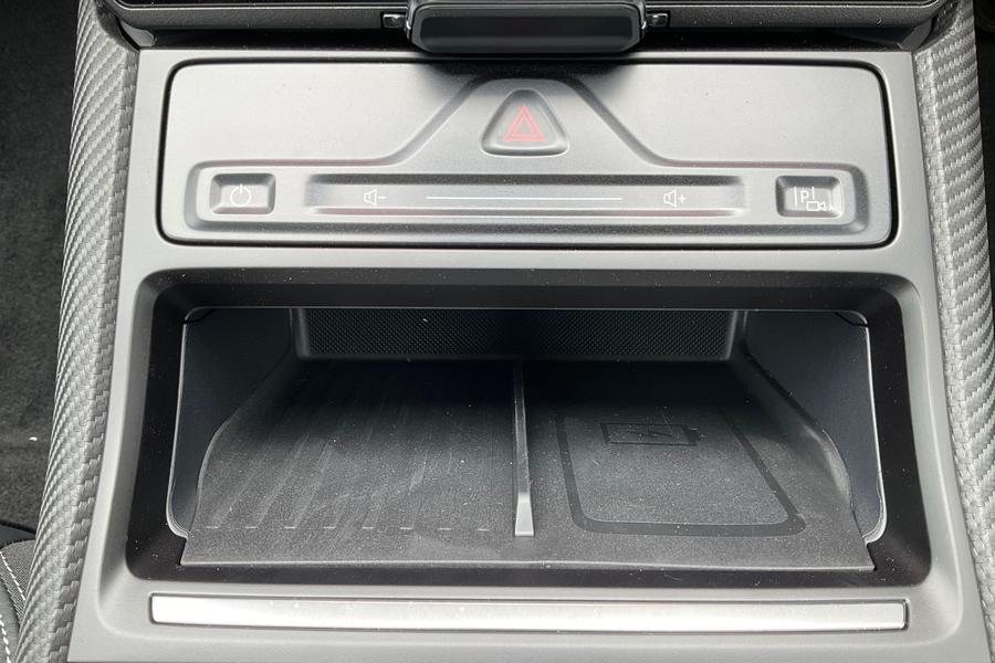 Ford Explorer Photo autoimg-9fd872bb97cb7ed32900f23fdcb8267b8a45ec90.jpg