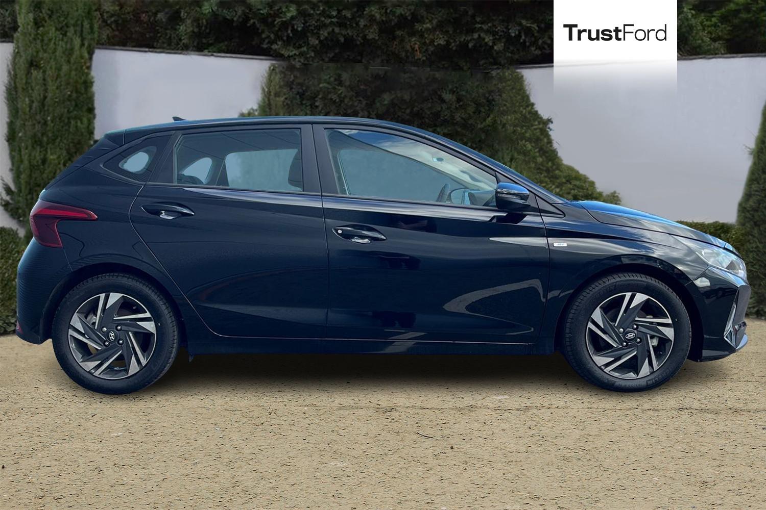 Hyundai I20 Photo 2