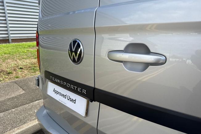 VOLKSWAGEN Transporter Photo 26
