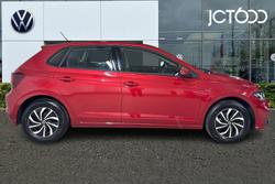 VOLKSWAGEN Polo Photo 4