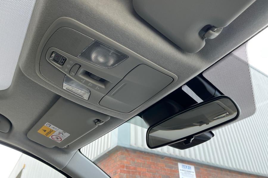 Suzuki S-Cross Photo autoimg-9fe69c0c2513b72494ca574057d83005a772eb55.jpg