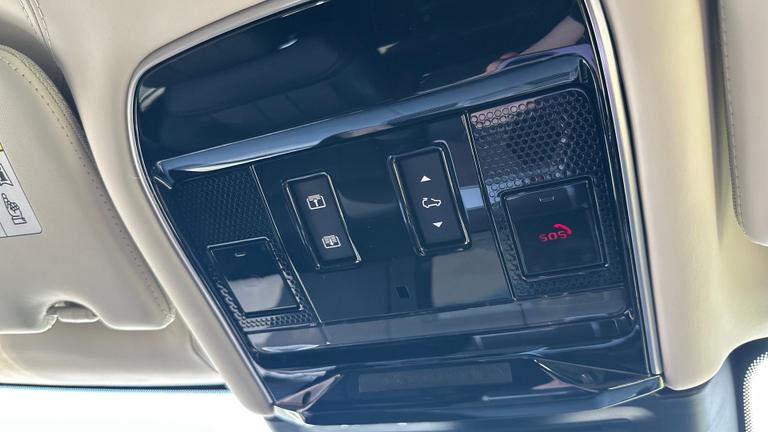 Used Land Rover Range Rover KO74MUV 23