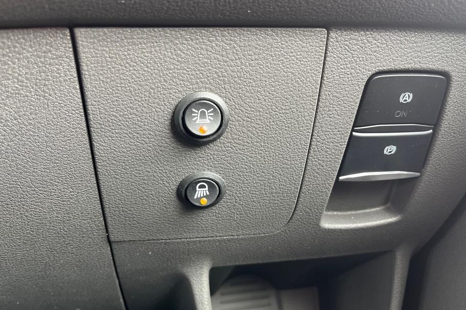 Used FORD TRANSIT WM25UOP 39