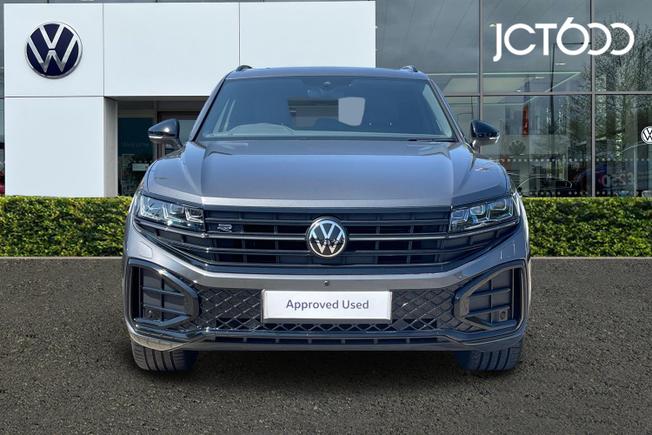 VOLKSWAGEN Touareg Photo 8