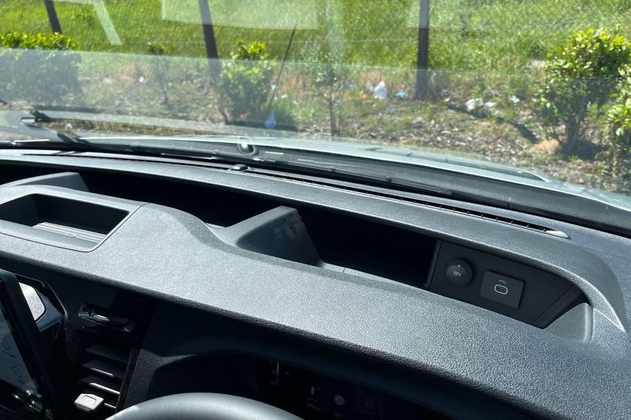 Used Ford Transit WM75DGZ 36