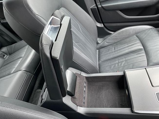 AUDI A6 Saloon Photo 41