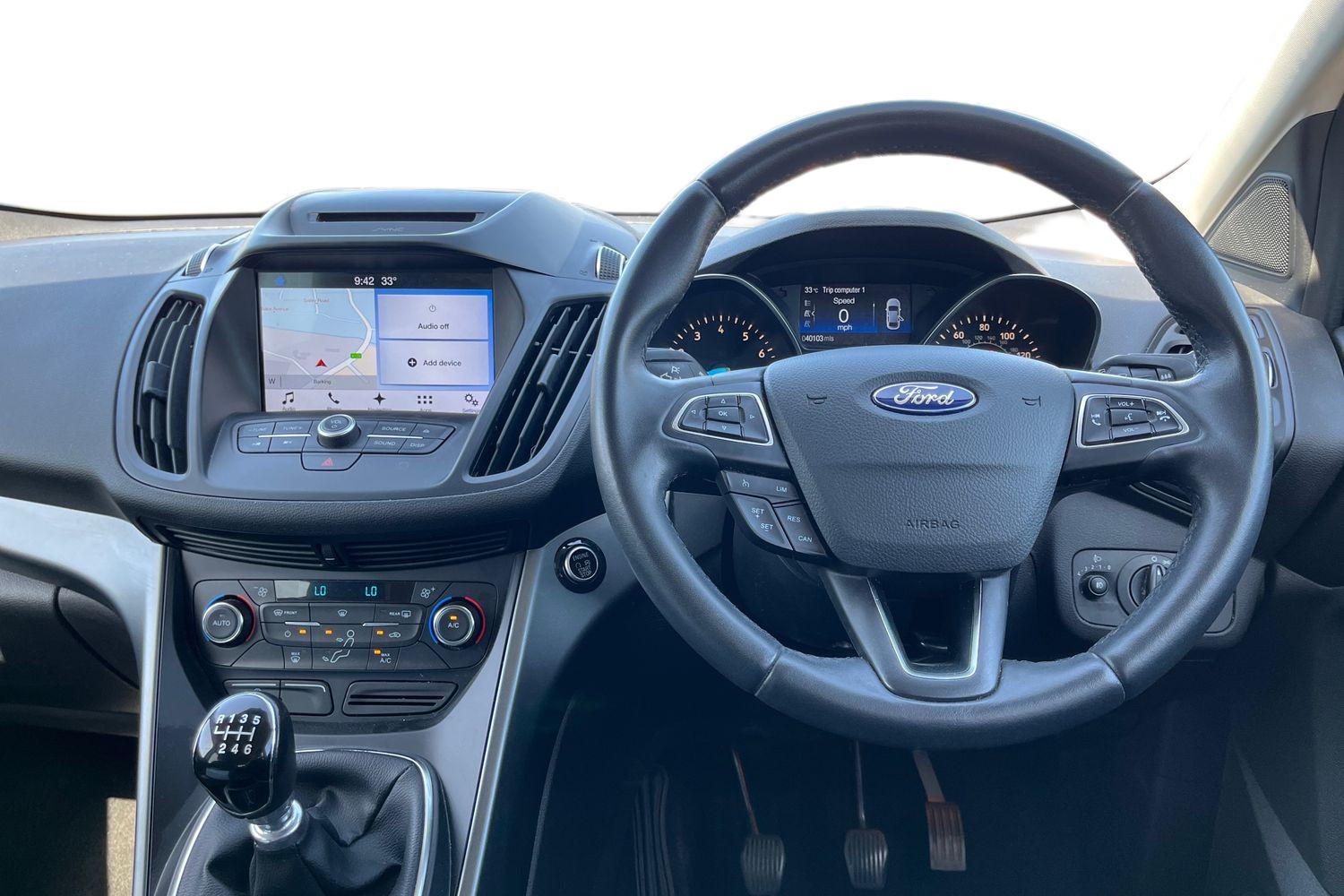 Ford KUGA Photo 10