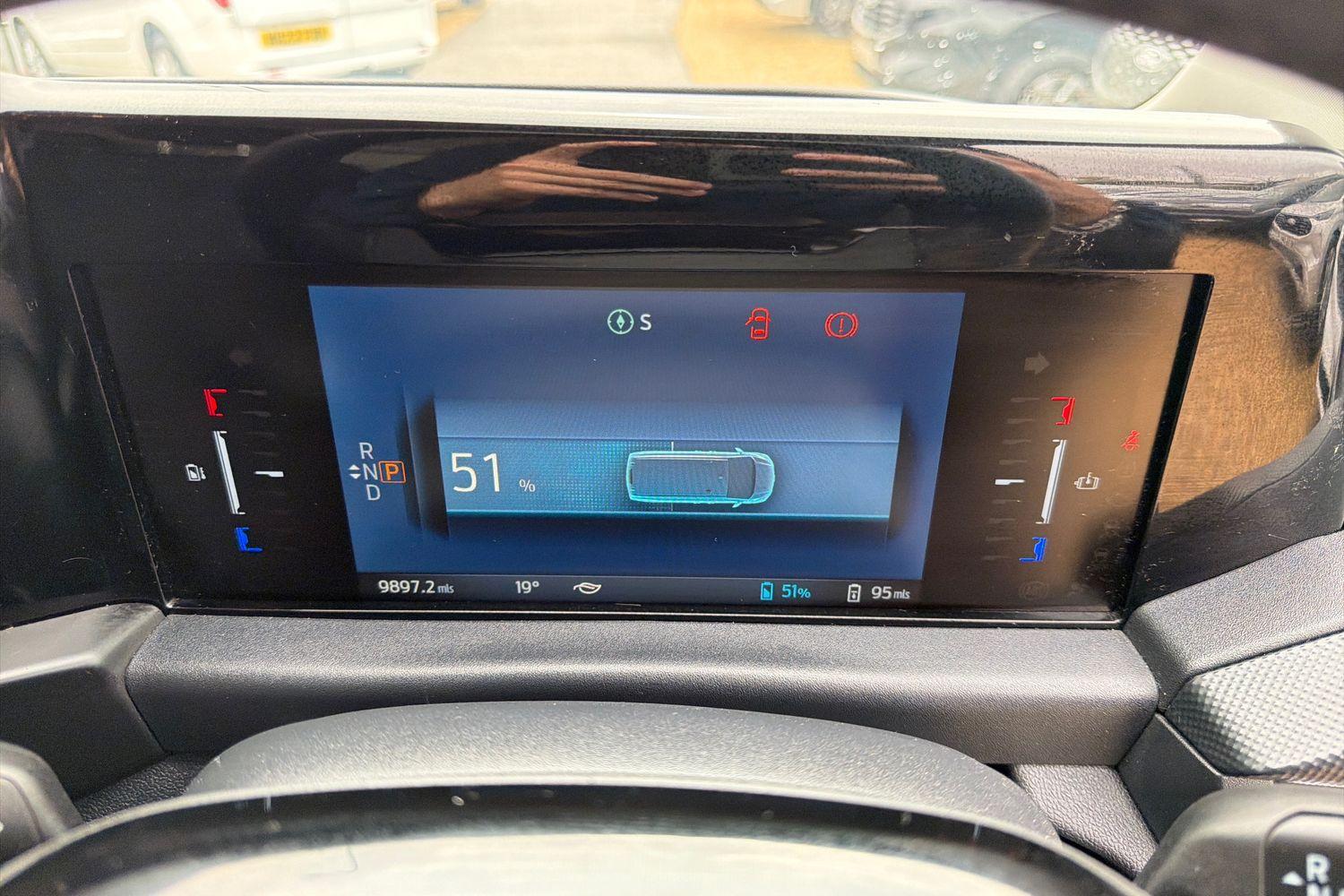 Ford E-TRANSIT CUSTOM Photo 28