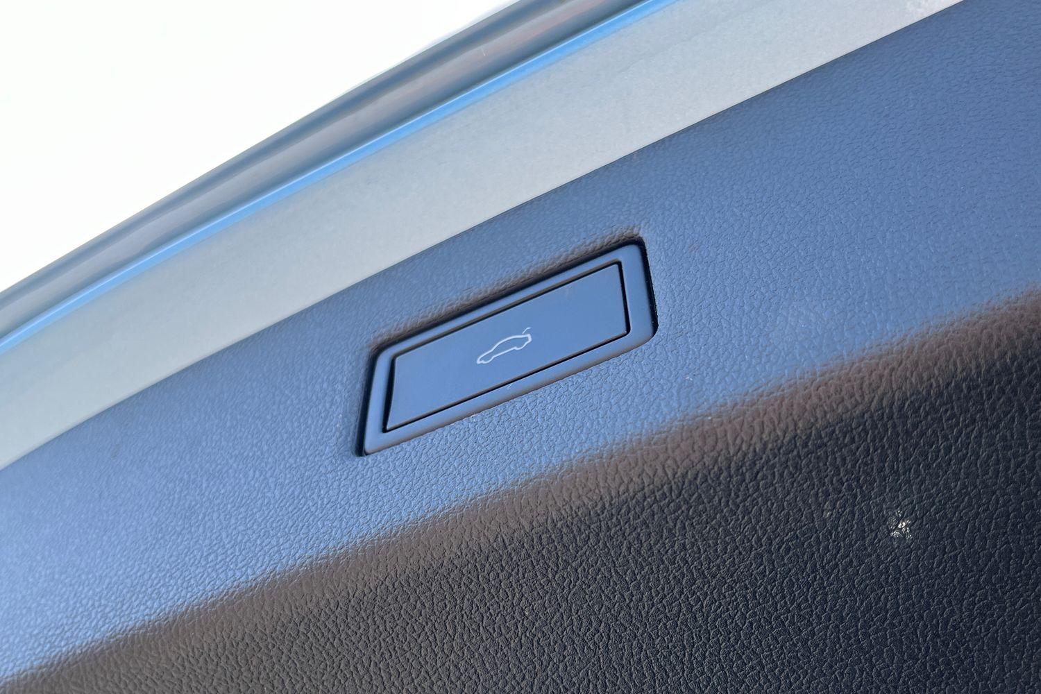 Ford Explorer Photo 31